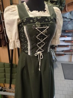 Doroty šaty